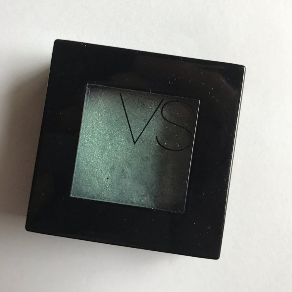 Victoria’s secret eyeshadow
